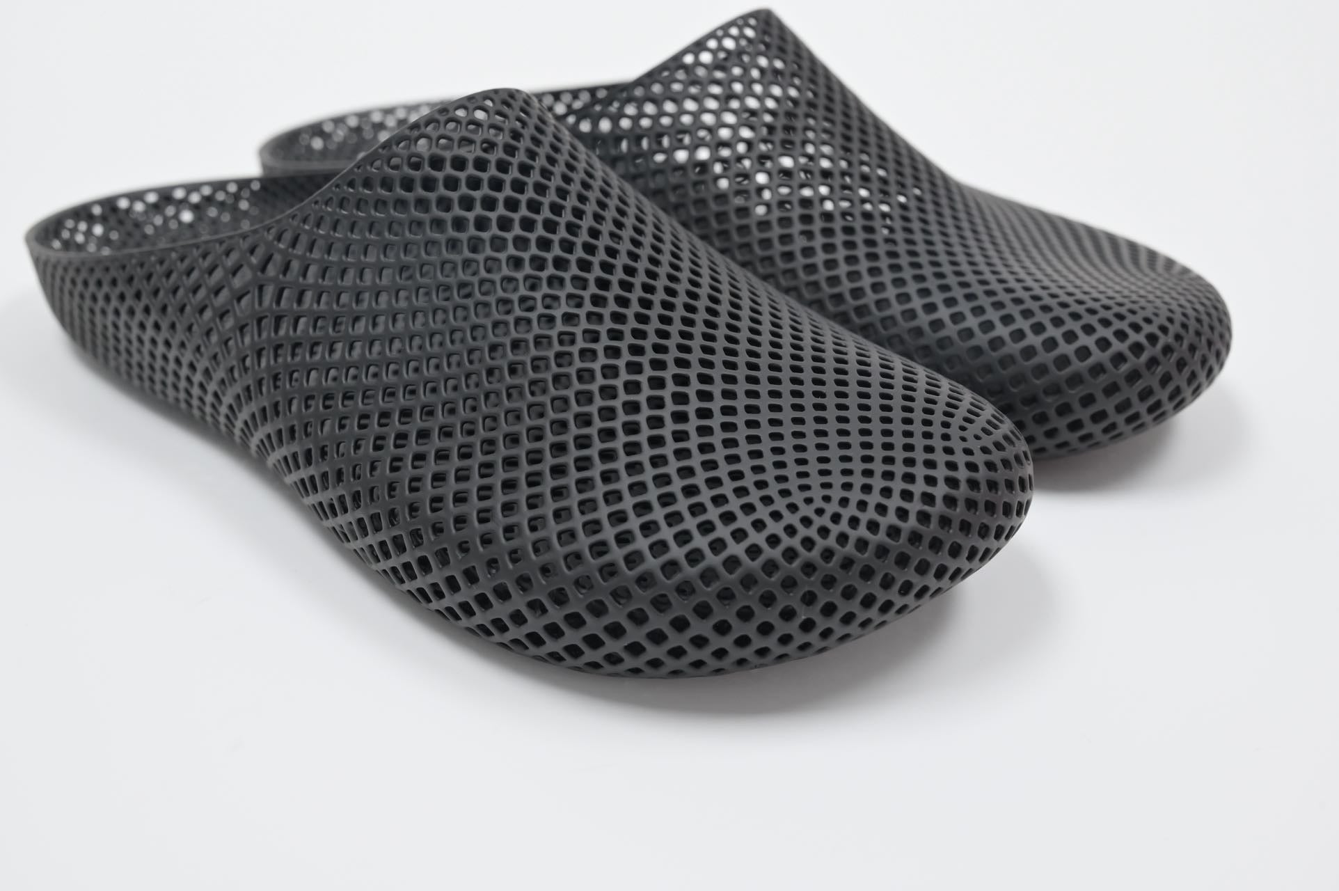 3D Printed Carbon Fiber Nimbus Slippers